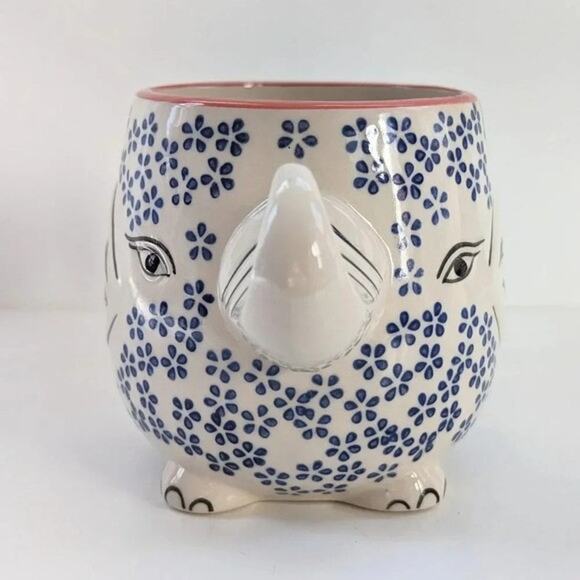 🐘 Yokohama Studio Japan Ceramic & Enamel Blue Floral Elephant Mug (4 Available) - Picture 8 of 11